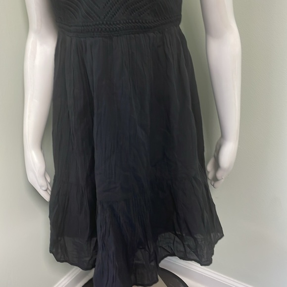 GAP Black Crinkle Crocheted Mini Dress Small NEW - Picture 7 of 11